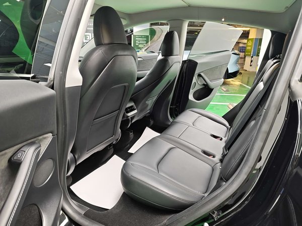 Tesla Model Y 2022, 54200 км, за 26299 USD - фото 12