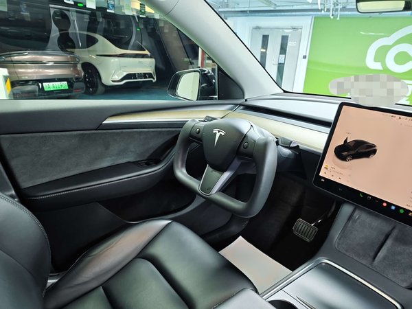 Tesla Model Y 2022, 54200 км, за 26299 USD - фото 11