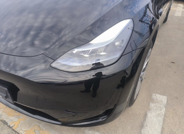 Tesla Model Y 2022, 54400 км, за 25282 USD - фото 11