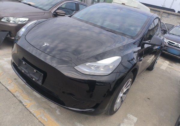 Tesla Model Y 2022, 54400 км, за 25282 USD - фото 7