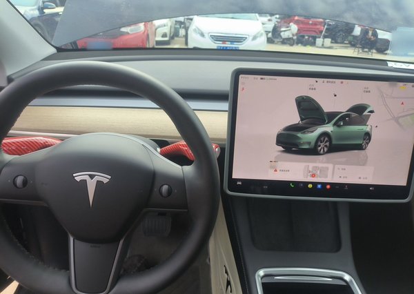Tesla Model Y 2022, 54400 км, за 25282 USD - фото 20