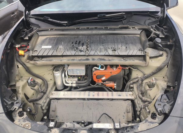 Tesla Model Y 2022, 54400 км, за 25282 USD - фото 14