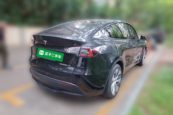 Tesla Model Y 2022, 59600 км, за 26758 USD - фото 6