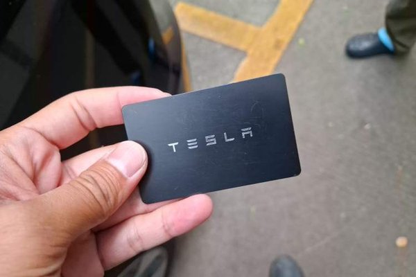 Tesla Model Y 2022, 59600 км, за 26758 USD - фото 17