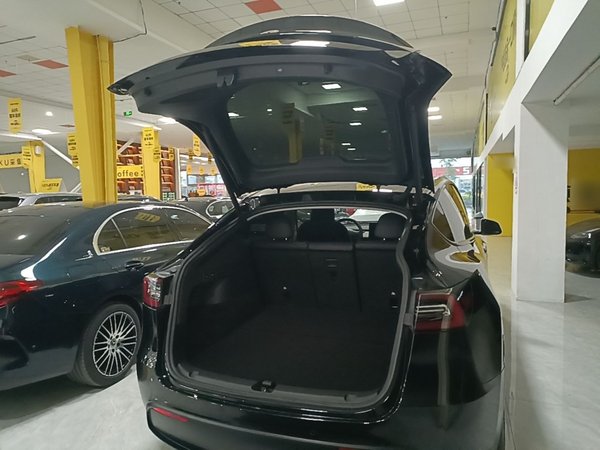 Tesla Model Y 2022, 60400 км, за 27343 USD - фото 22