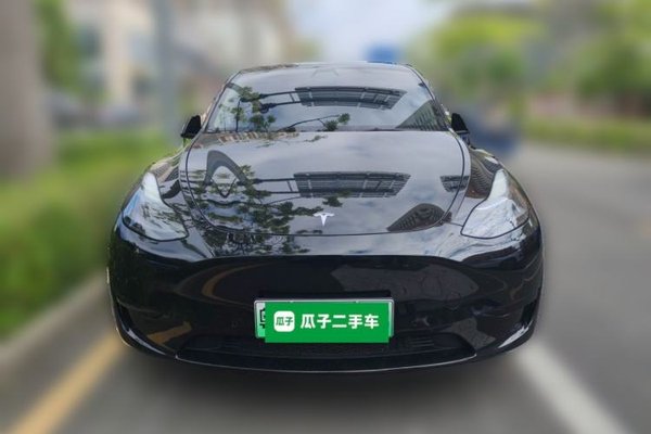 Tesla Model Y 2022, 62300 км, за 26612 USD