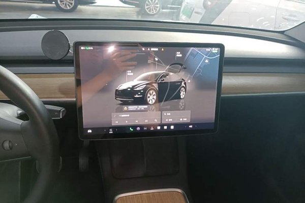 Tesla Model Y 2022, 64200 км, за 24968 USD - фото 15