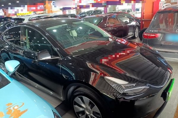 Tesla Model Y 2022, 64200 км, за 24968 USD