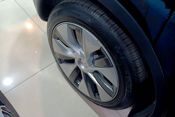 Tesla Model Y 2022, 64200 км, за 24968 USD - фото 11