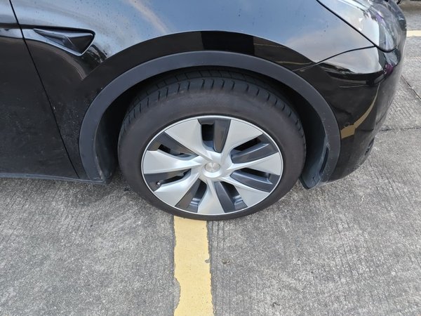 Tesla Model Y 2022, 64200 км, за 24973 USD - фото 8