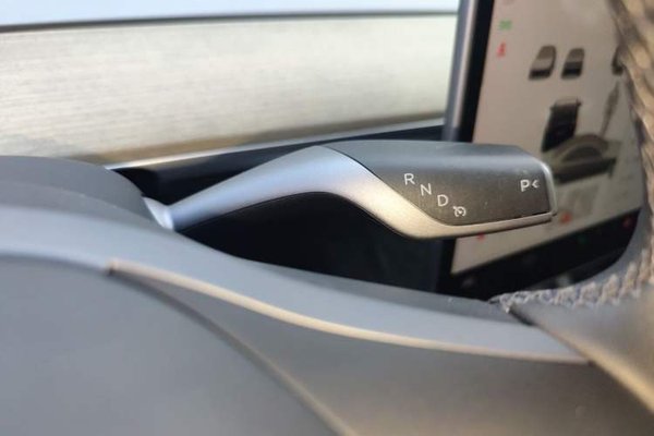 Tesla Model Y 2022, 65500 км, за 24812 USD - фото 15