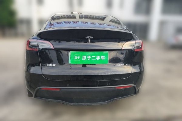 Tesla Model Y 2022, 65500 км, за 24812 USD