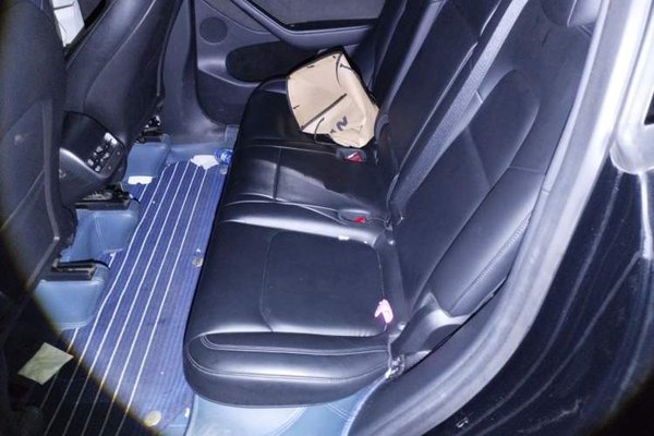 Tesla Model Y 2022, 66000 км, за 25450 USD - фото 20