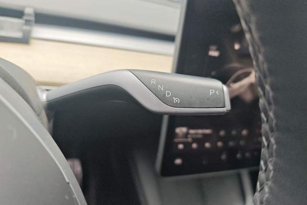 Tesla Model Y 2022, 69000 км, за 25054 USD - фото 14