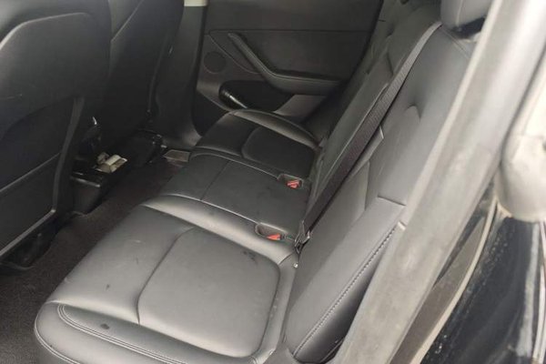 Tesla Model Y 2022, 69000 км, за 25054 USD - фото 17