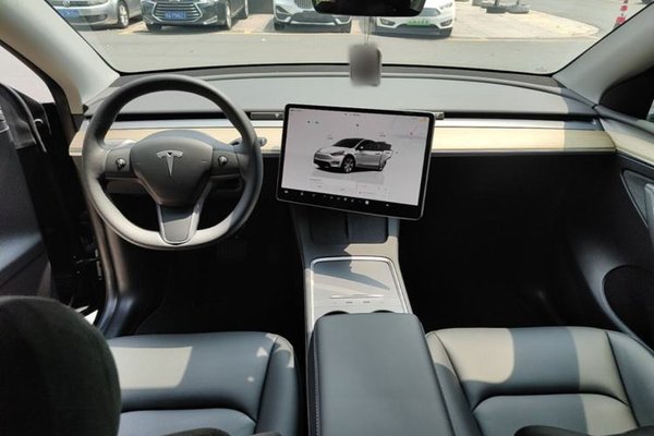 Tesla Model Y 2022, 70200 км, за 26346 USD - фото 13