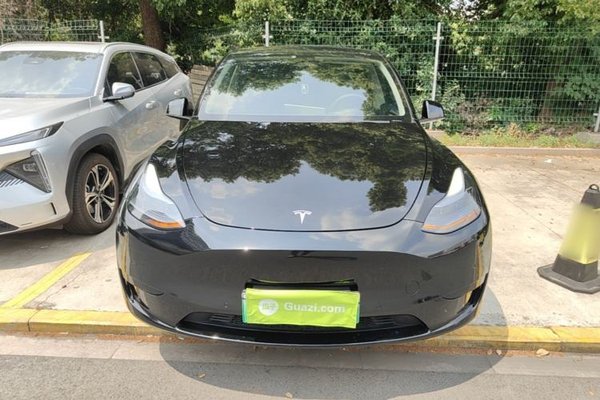 Tesla Model Y 2022, 70200 км, за 26346 USD