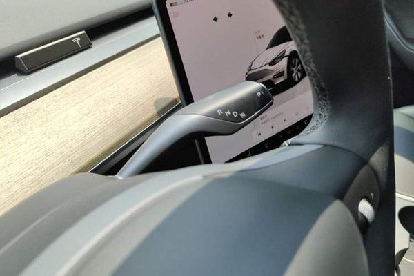 Tesla Model Y 2022, 70200 км, за 26346 USD - фото 17