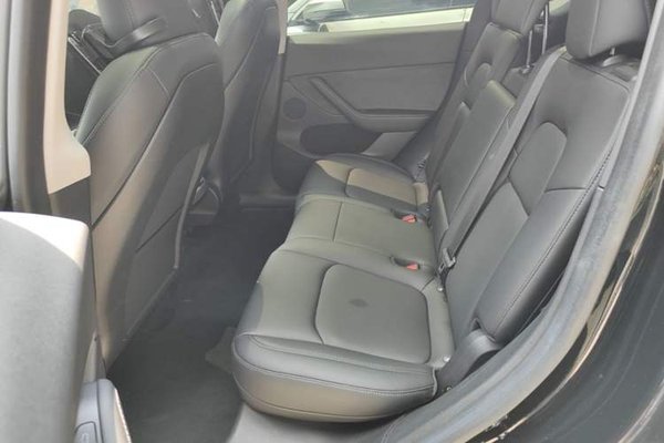 Tesla Model Y 2022, 70200 км, за 26346 USD - фото 20