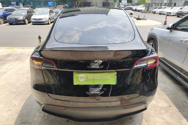 Tesla Model Y 2022, 70200 км, за 26346 USD