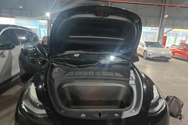 Tesla Model Y 2022, 74200 км, за 25929 USD - фото 24