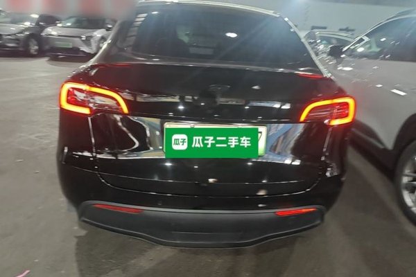 Tesla Model Y 2022, 74200 км, за 25929 USD