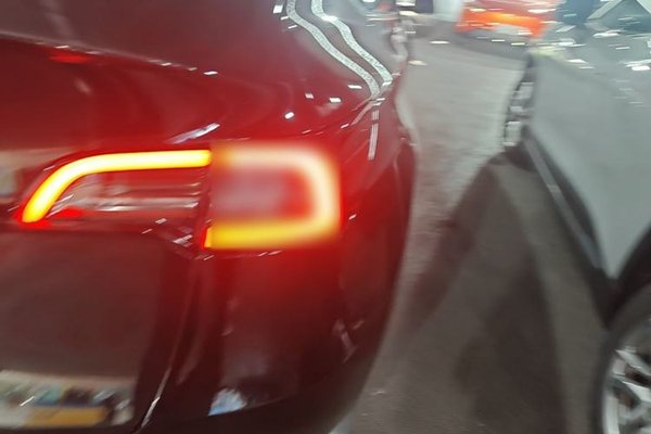 Tesla Model Y 2022, 74200 км, за 25929 USD - фото 9