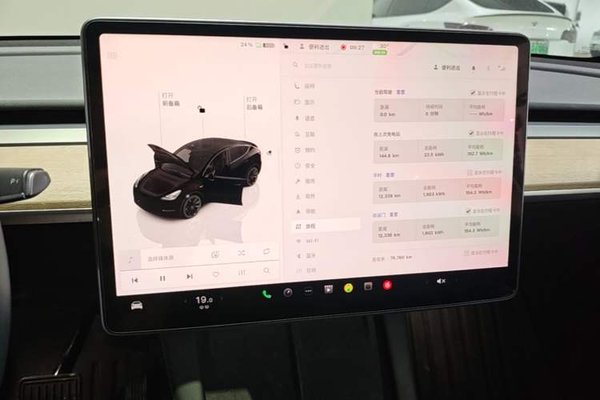 Tesla Model Y 2022, 76800 км, за 24881 USD - фото 16