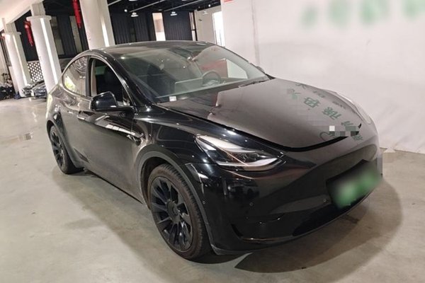 Tesla Model Y 2022, 76800 км, за 24881 USD
