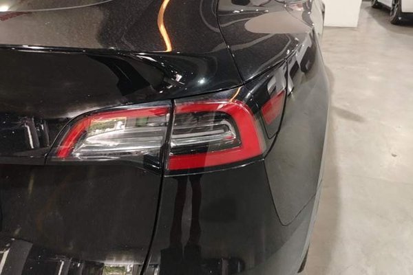 Tesla Model Y 2022, 76800 км, за 24881 USD - фото 7