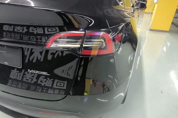Tesla Model Y 2022, 80500 км, за 24834 USD - фото 12