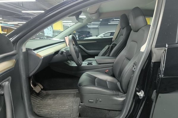 Tesla Model Y 2022, 80500 км, за 24834 USD - фото 25