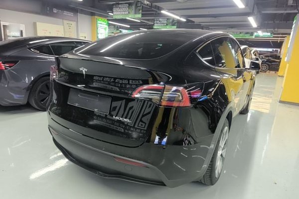 Tesla Model Y 2022, 80500 км, за 24834 USD - фото 6