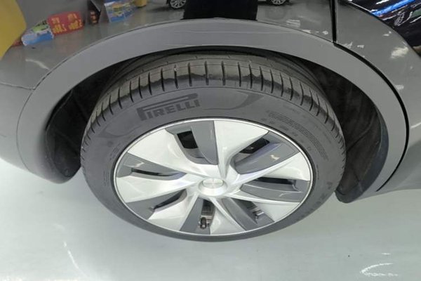 Tesla Model Y 2022, 80500 км, за 24834 USD - фото 11