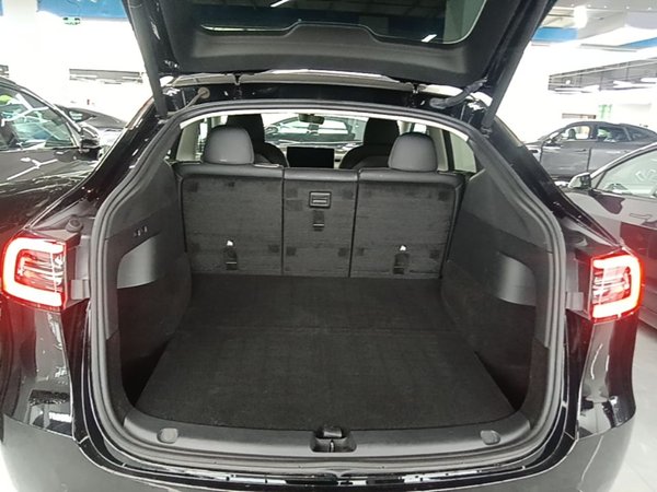 Tesla Model Y 2022, 81500 км, за 25445 USD - фото 22