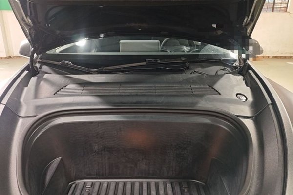 Tesla Model Y 2022, 82600 км, за 24052 USD - фото 24