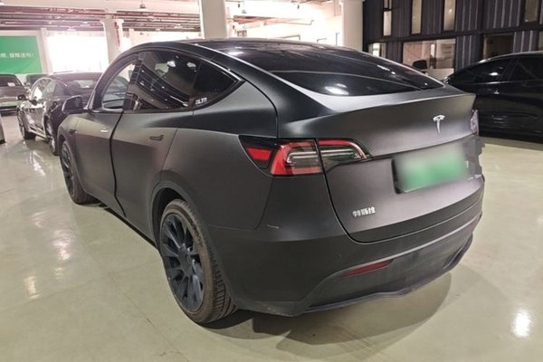 Tesla Model Y 2022, 82600 км, за 24052 USD