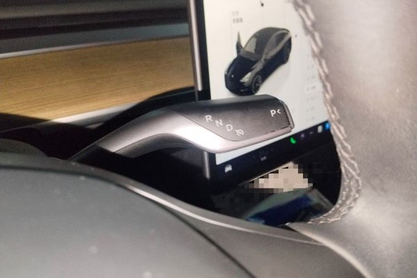 Tesla Model Y 2022, 87200 км, за 24968 USD - фото 15