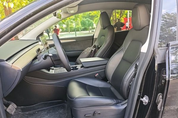 Tesla Model Y 2022, 87400 км, за 24903 USD - фото 17