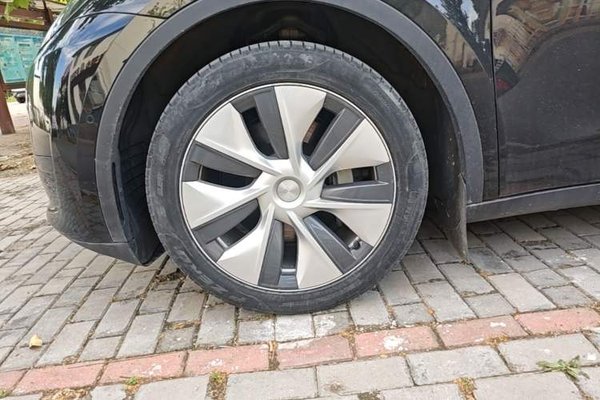 Tesla Model Y 2022, 87400 км, за 24903 USD - фото 10