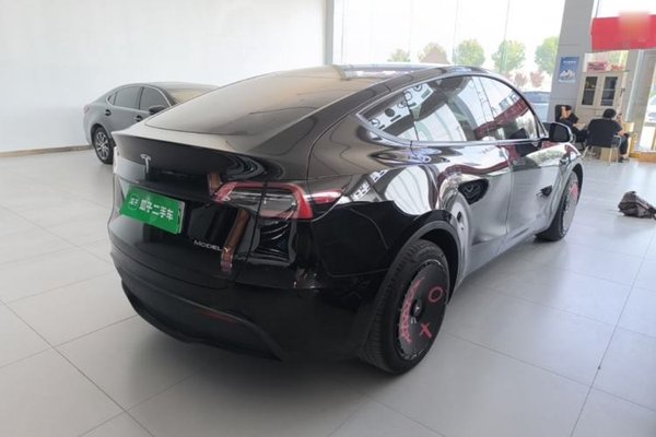 Tesla Model Y 2022, 89600 км, за 24338 USD - фото 6
