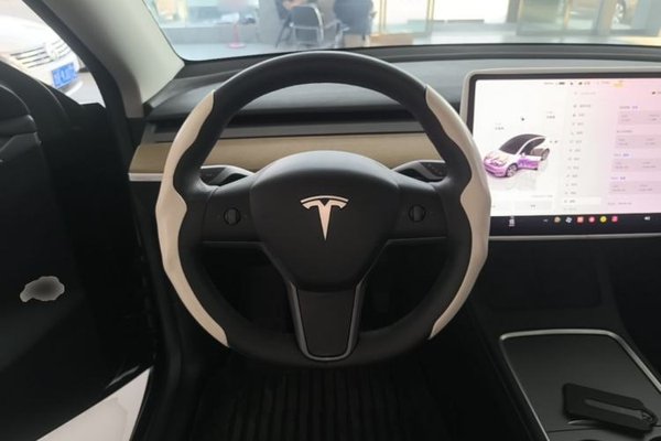 Tesla Model Y 2022, 89600 км, за 24338 USD - фото 13