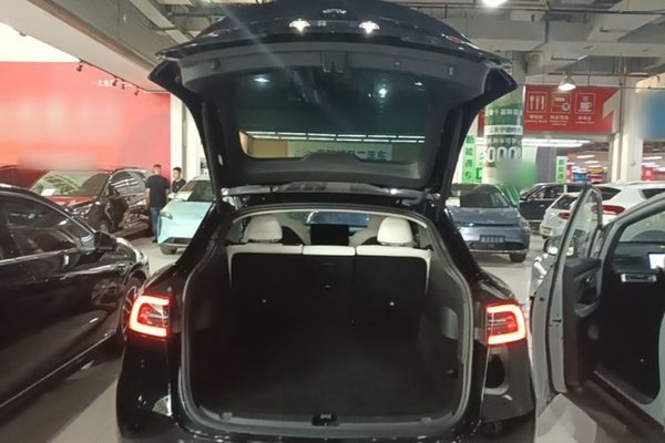 Tesla Model Y 2022, 96900 км, за 25852 USD - фото 22