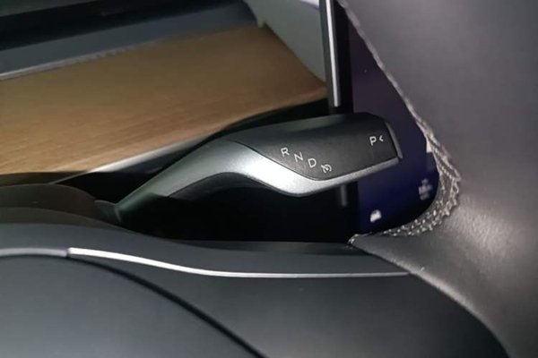 Tesla Model Y 2022, 99800 км, за 25559 USD - фото 16