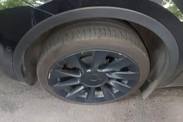 Tesla Model Y 2022, 99800 км, за 25559 USD - фото 10