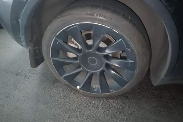 Tesla Model Y 2022, 99800 км, за 25559 USD - фото 11