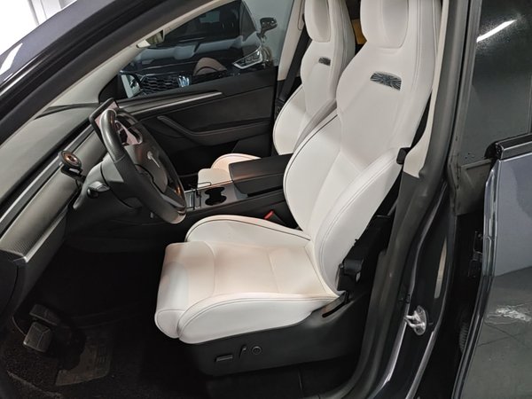Tesla Model Y 2022, 144600 км, за 26345 USD - фото 18