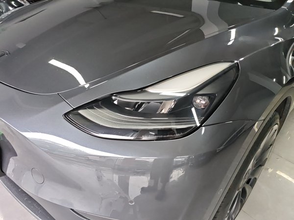 Tesla Model Y 2022, 144600 км, за 26345 USD - фото 9