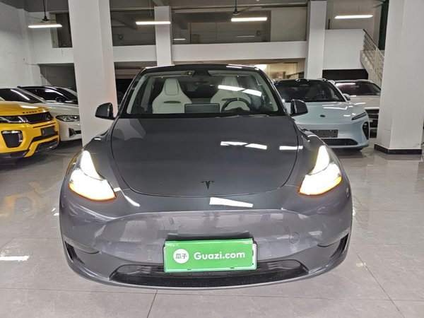 Tesla Model Y 2022, 144600 км, за 26345 USD