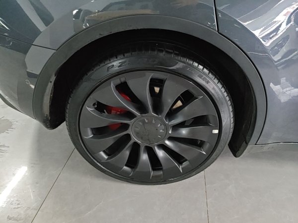 Tesla Model Y 2022, 144600 км, за 26345 USD - фото 10
